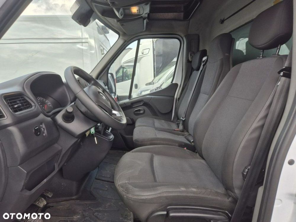 Renault Master - 10