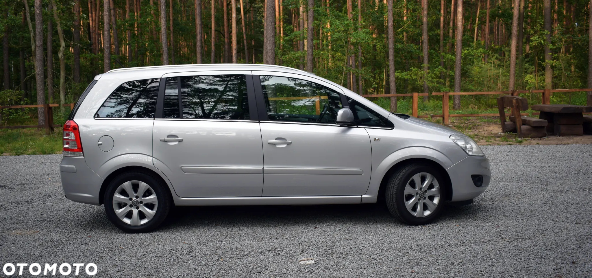 Opel Zafira 1.8 Cosmo - 5