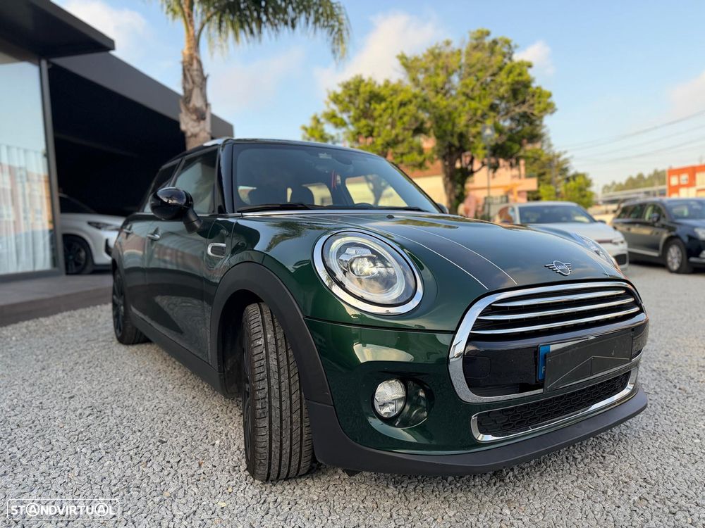 MINI 5 Portas Cooper D 4Business Auto - 5