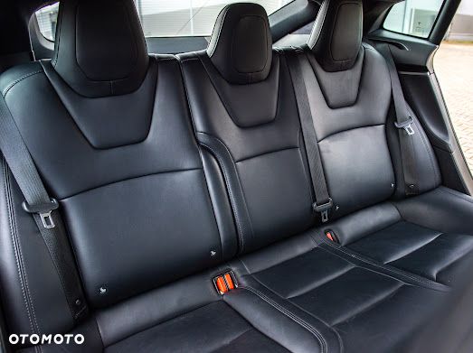 Tesla Model S Long Range Plus - 29