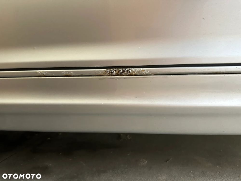 BMW Seria 3 330xi Edition Exclusive - 17