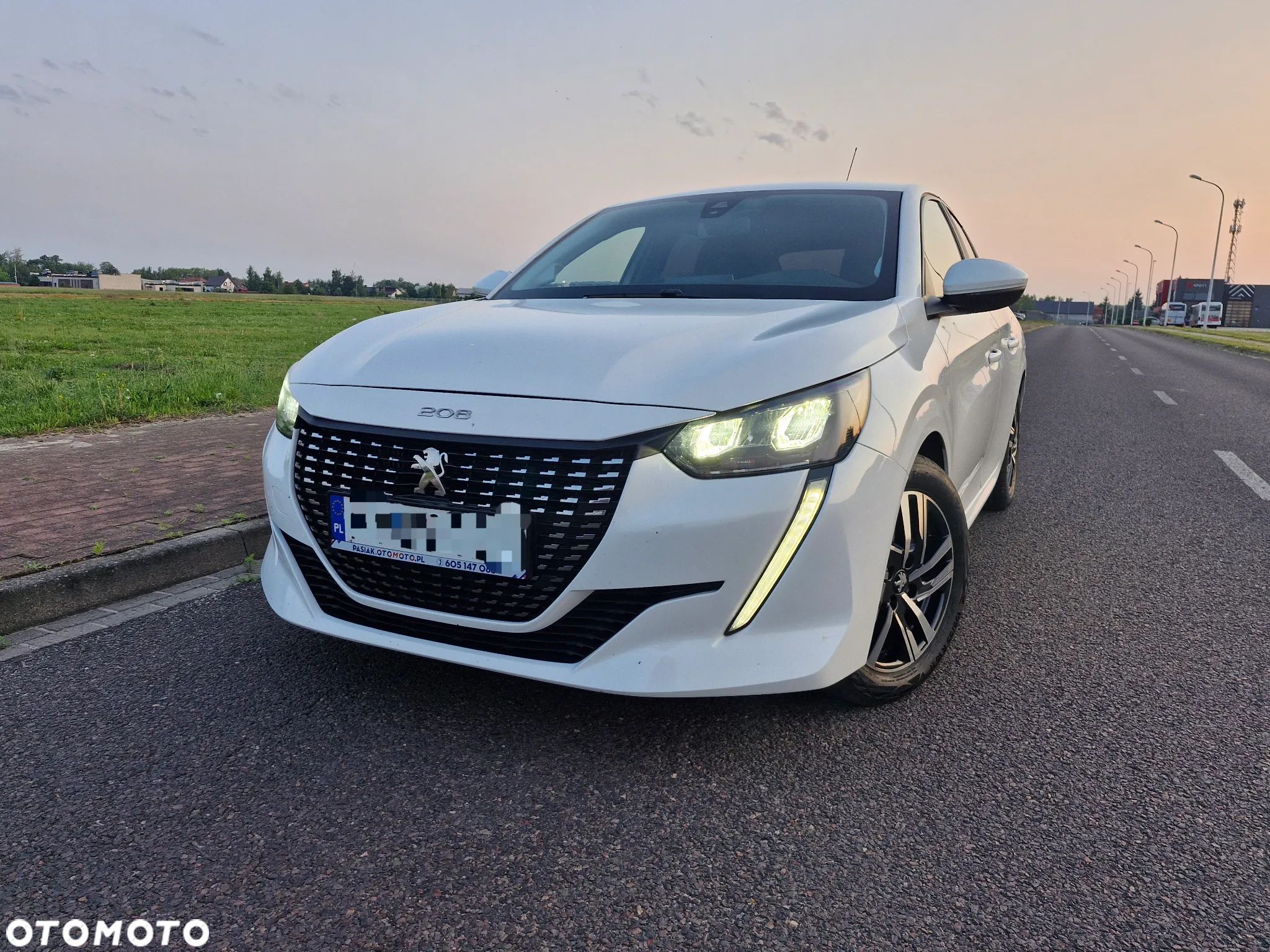 Peugeot 208 1.5 BlueHDi Active S&S - 1