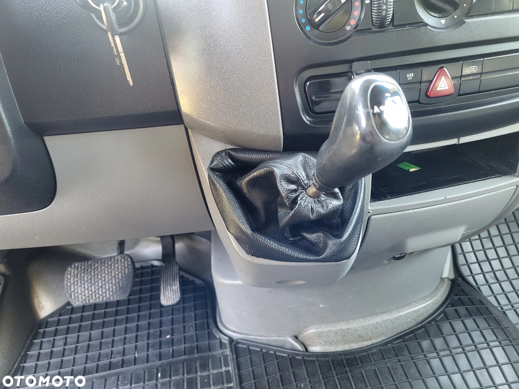 Volkswagen Crafter 35 - 15