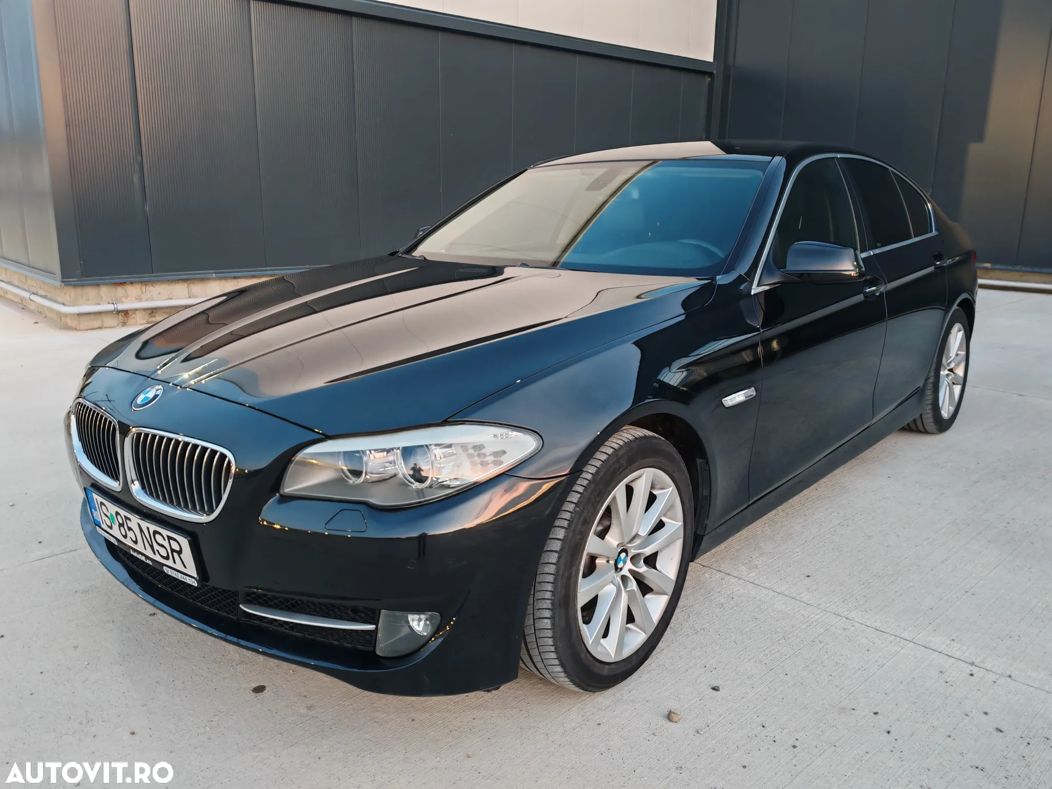 BMW Seria 5 - 12