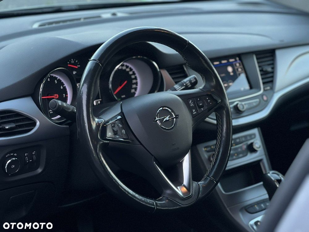 Opel Astra V 1.4 T Edition S&S - 28