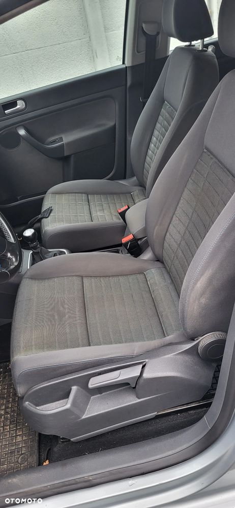 Volkswagen Golf Plus 1.6 Comfortline - 5