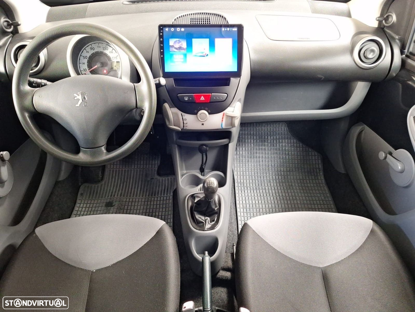 Peugeot 107 1.0 Urban - 7