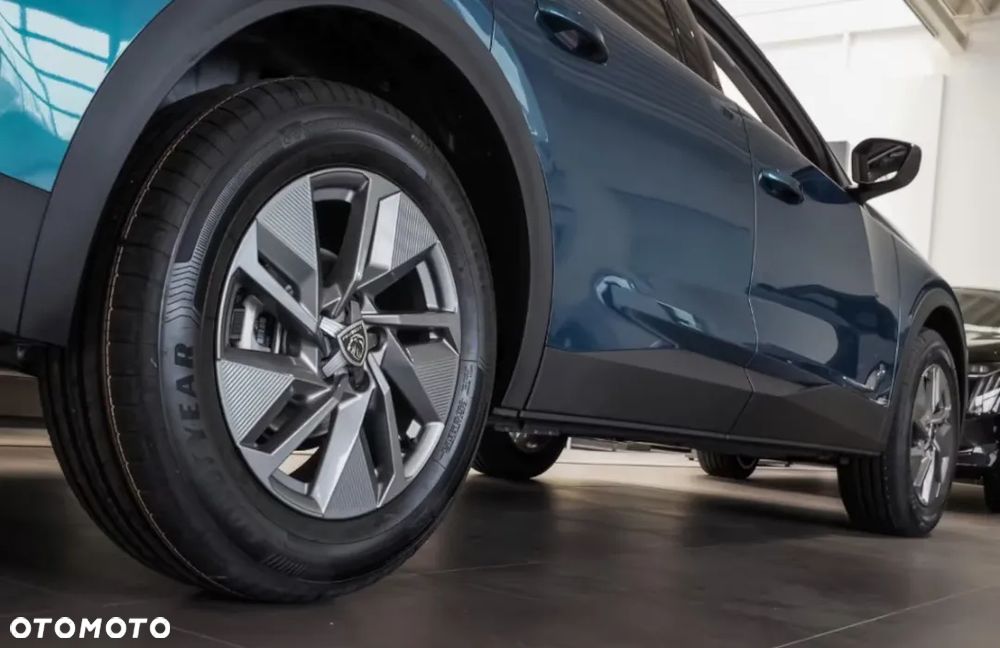 Peugeot 408 1.2 PureTech mHEV Allure S&S e-DSC6 - 6