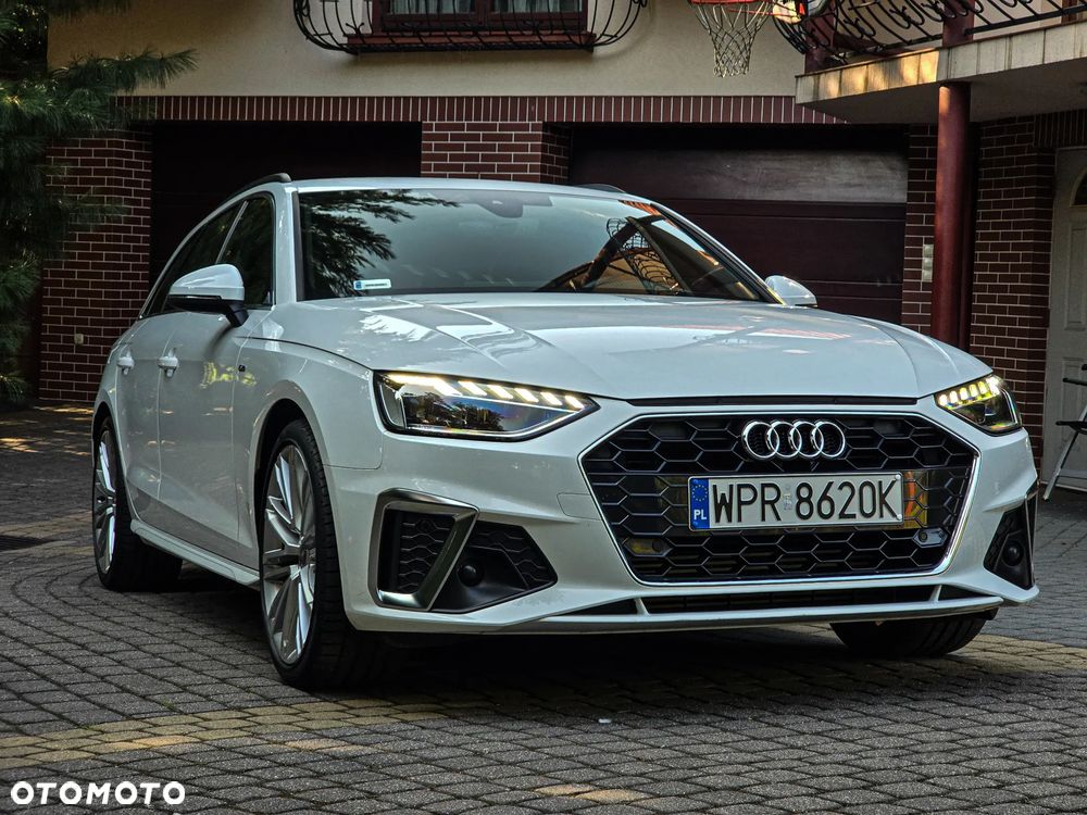 Audi A4 Avant 35 TFSI mHEV S Line S tronic - 13
