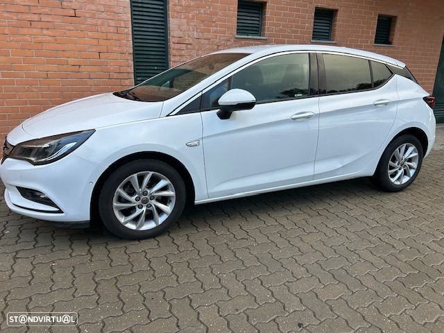 Opel Astra 1.6 CDTI Dynamic Sport S/S - 2