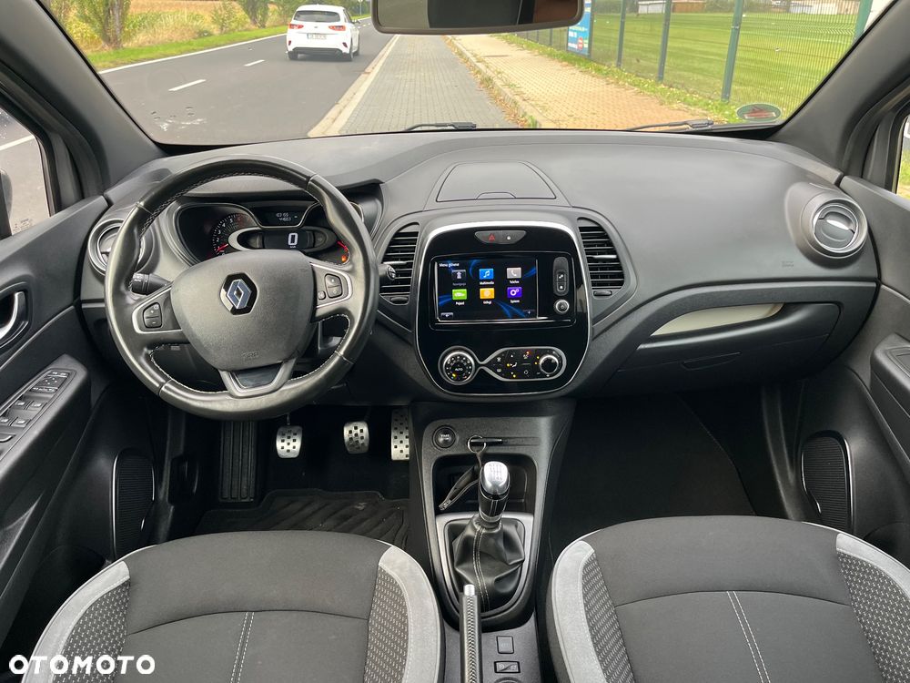 Renault Captur 1.2 Energy TCe Initiale Paris - 19