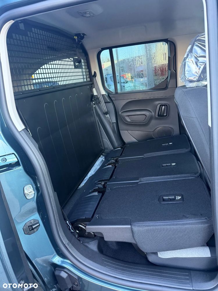 Citroën Berlingo MPV XL 100 PLUS - 11