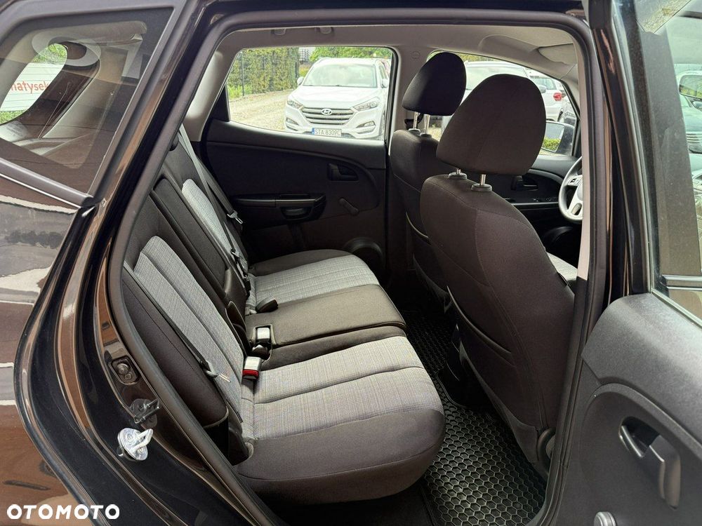 Kia Venga 1.4 CVVT Dream Team Edition - 25