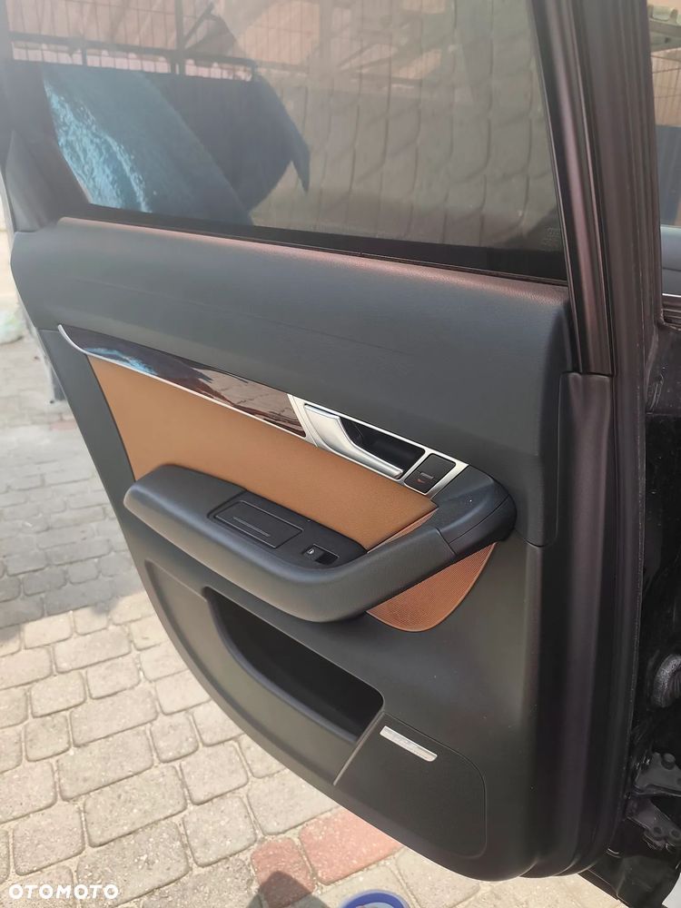 Audi A6 Limousine 3.2 FSI Quattro Tiptronic - 11
