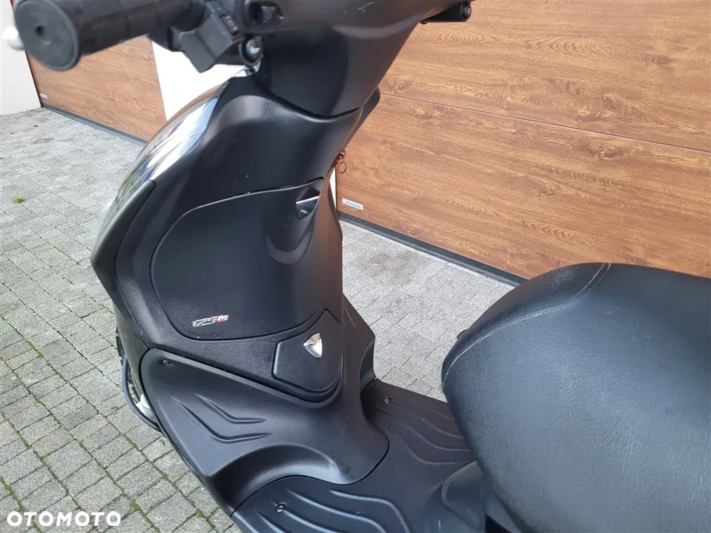 Piaggio FLY - 27