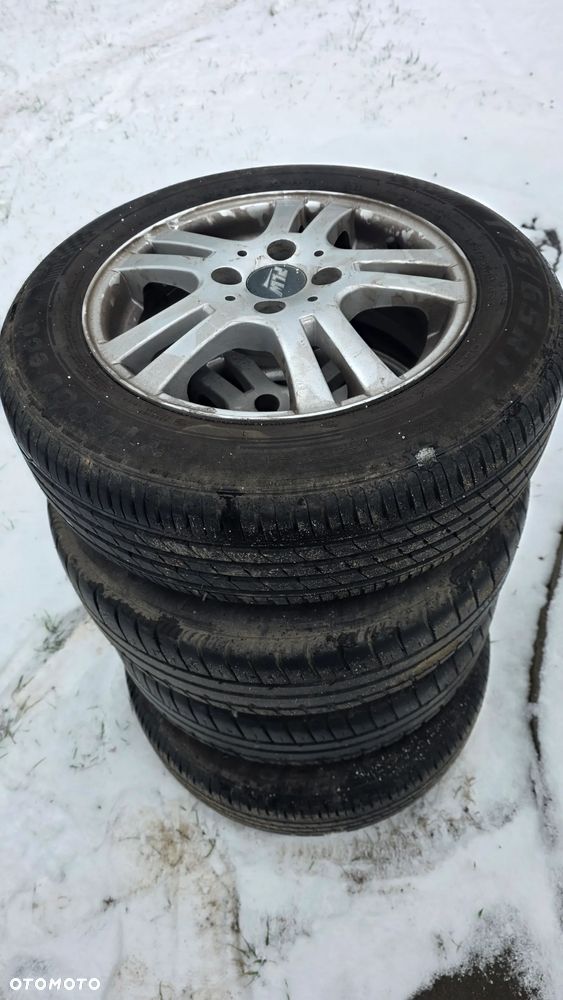 Renault Twingo 1.2 LEV 16V 75 Yahoo - 1