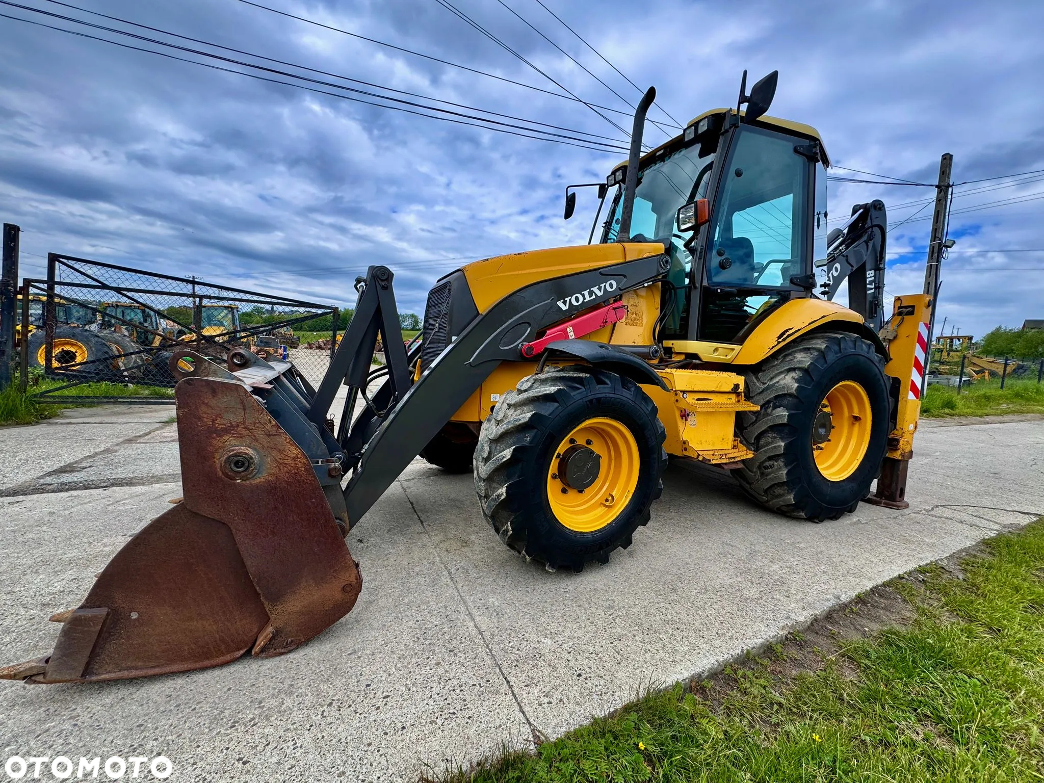 Volvo BL71* KOPARKO ŁADOWARKA VOLVO BL71** FINANSOWANIE* ZAMIANA* SKUP* KOPARKO ŁADOWARKA JCB 3CX /// JCB 4CX/// CASE 580SR/// CASE 695 /// CAT 428E// - 6