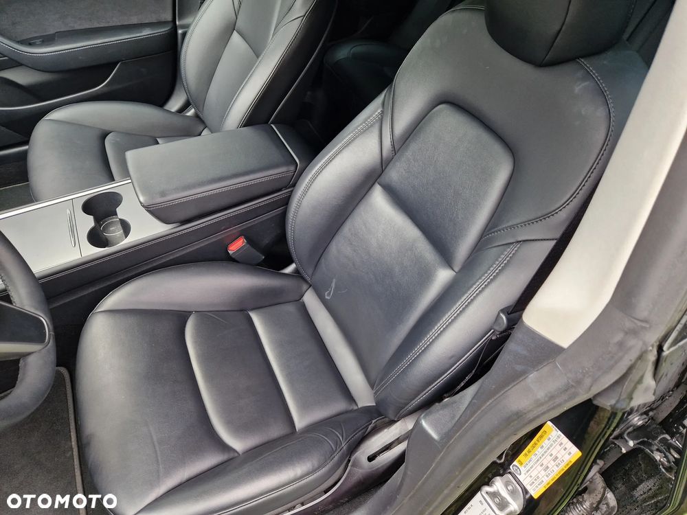 Tesla Model 3 Langstreckenbatterie Allradantrieb Dual Motor Performance - 11