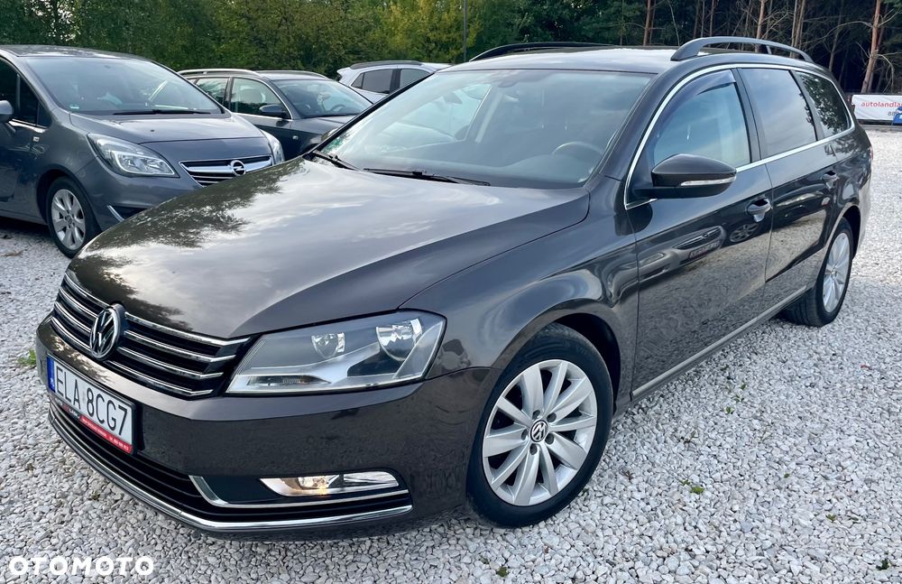 Volkswagen Passat Variant 2.0 Blue TDI DSG SCR Comfortline - 12