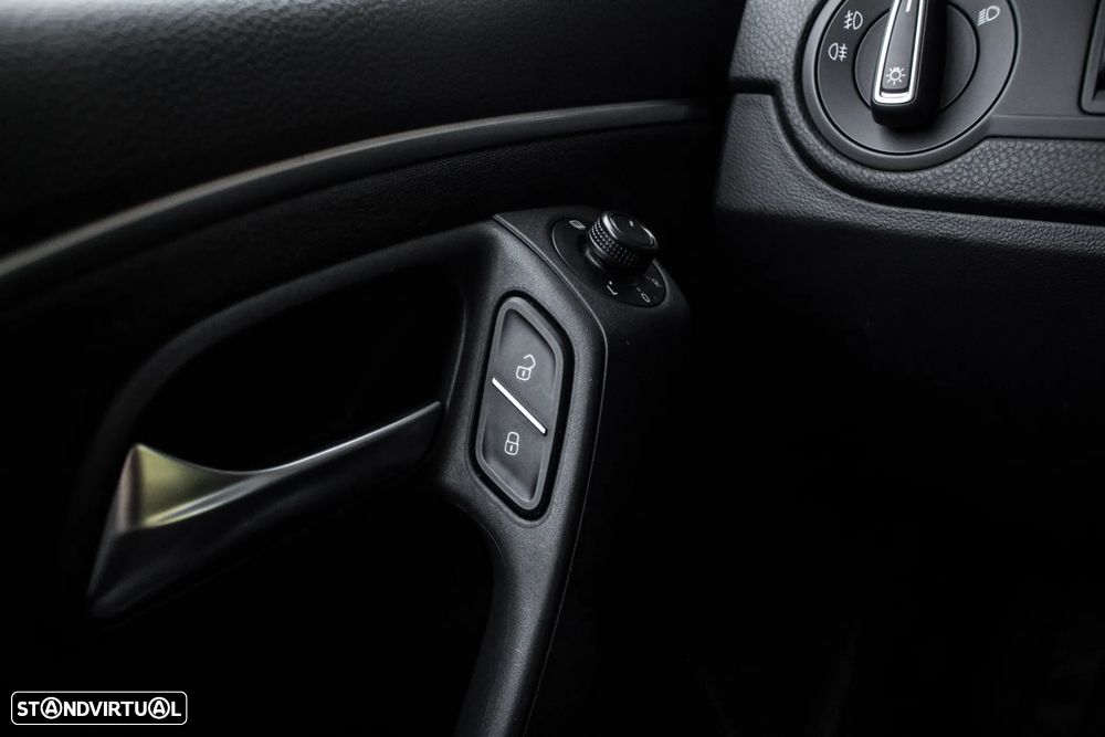 VW Polo 1.0 Confortline - 19