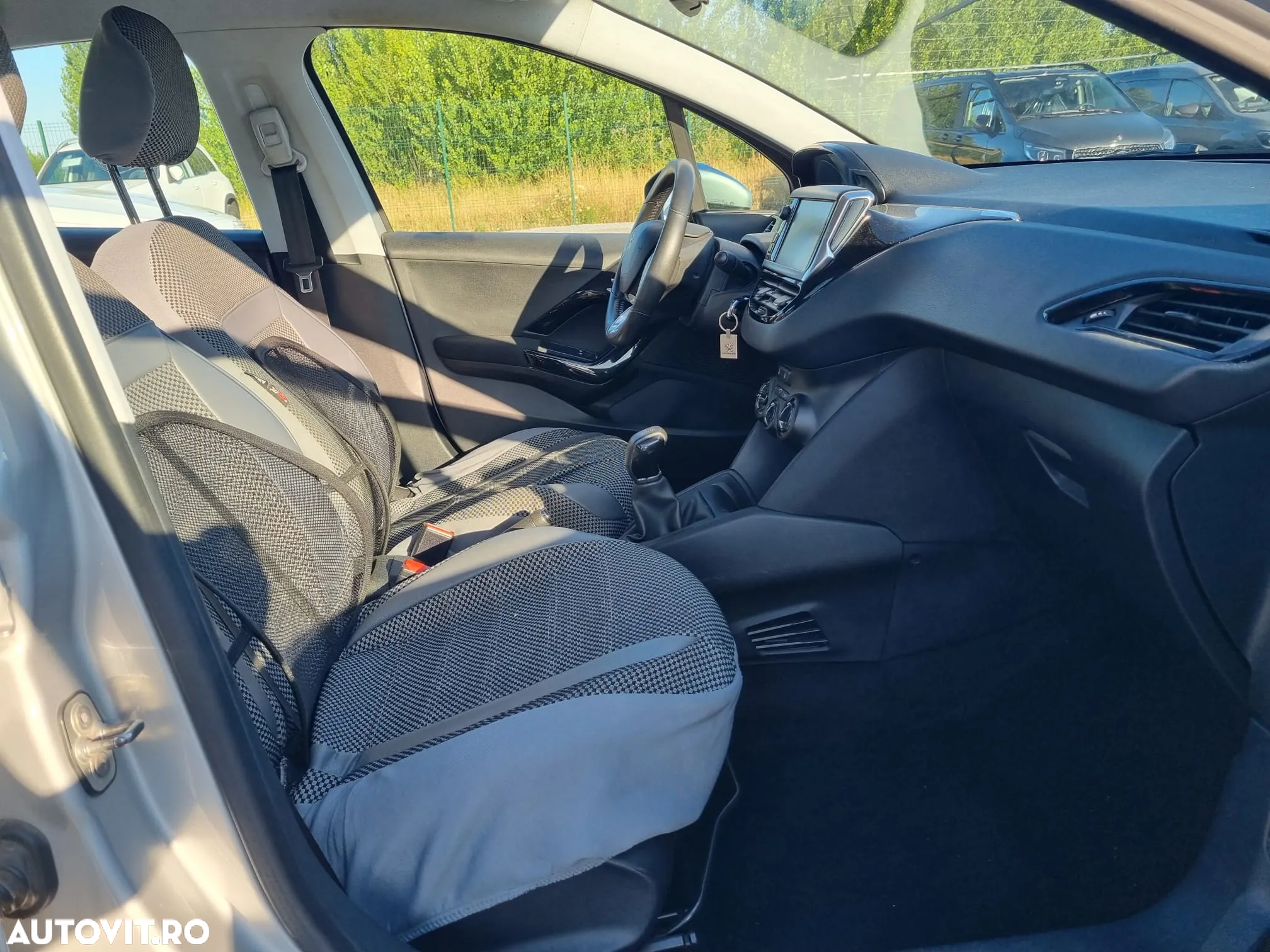 Peugeot 208 1.2 L PureTech Access - 14