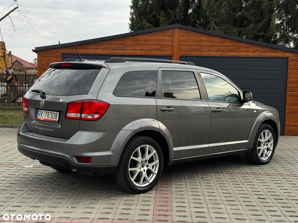 Fiat Freemont 2.0 Multijet 16V DPF Urban - 4