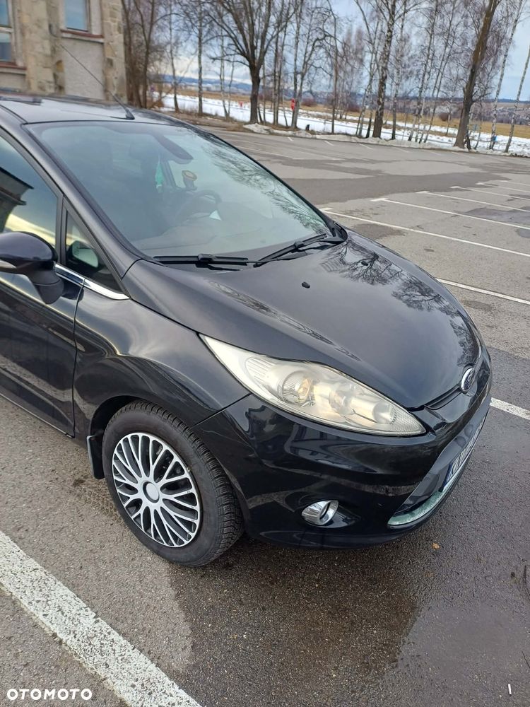 Ford Fiesta - 8