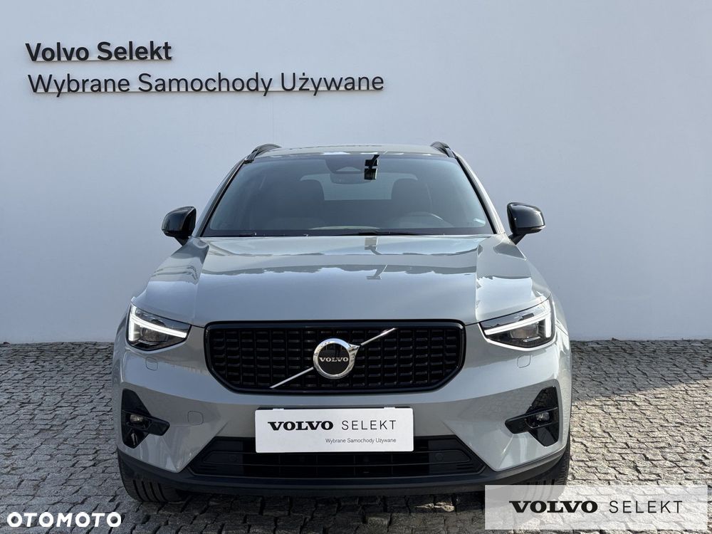 Volvo XC 40 - 5