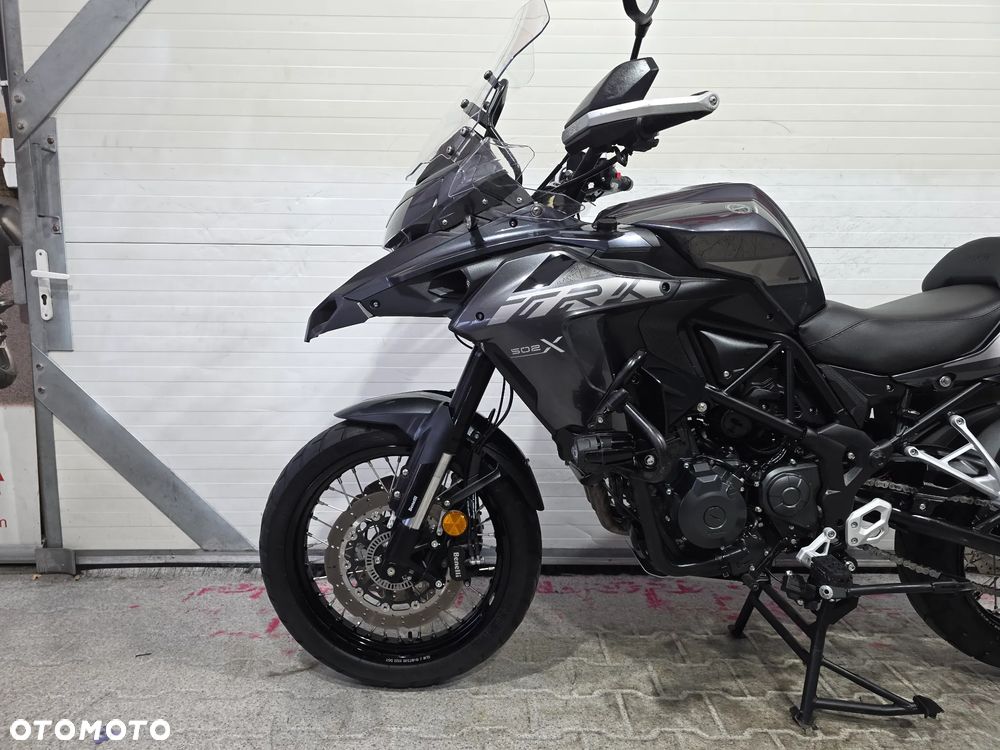 Benelli TRK 502 - 10