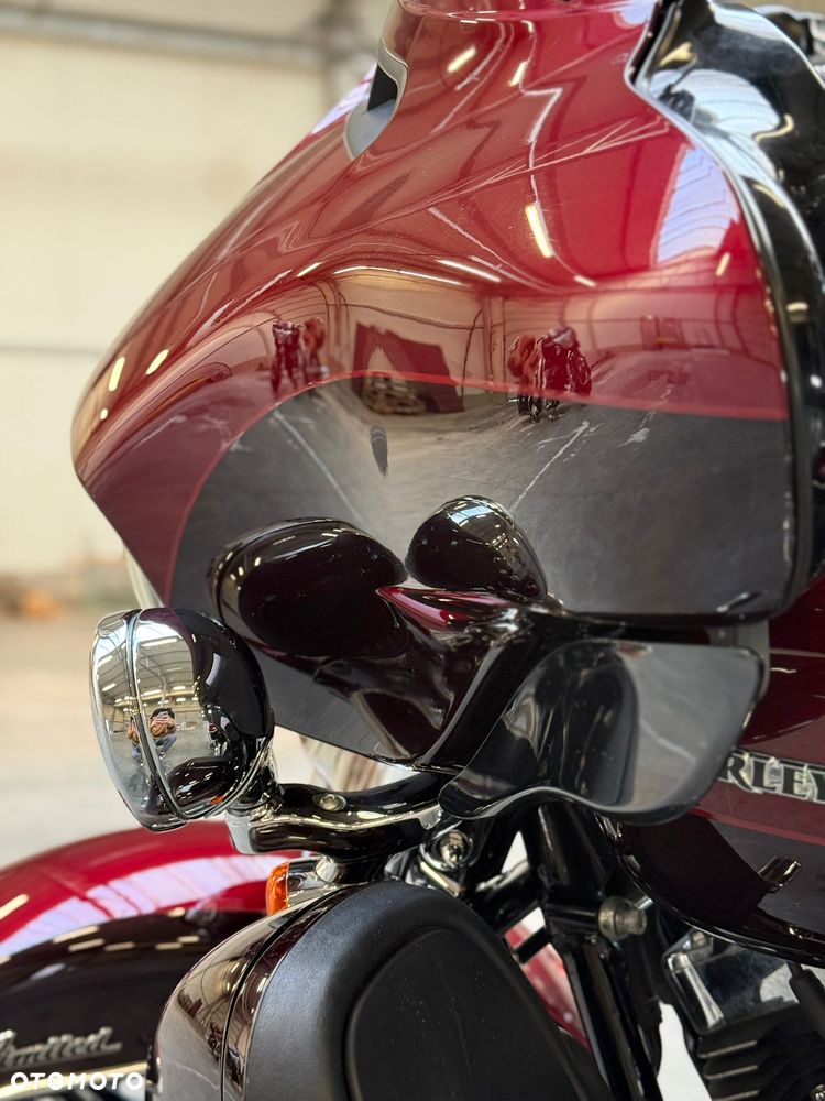 Harley-Davidson FLHTCU Ultra - 24