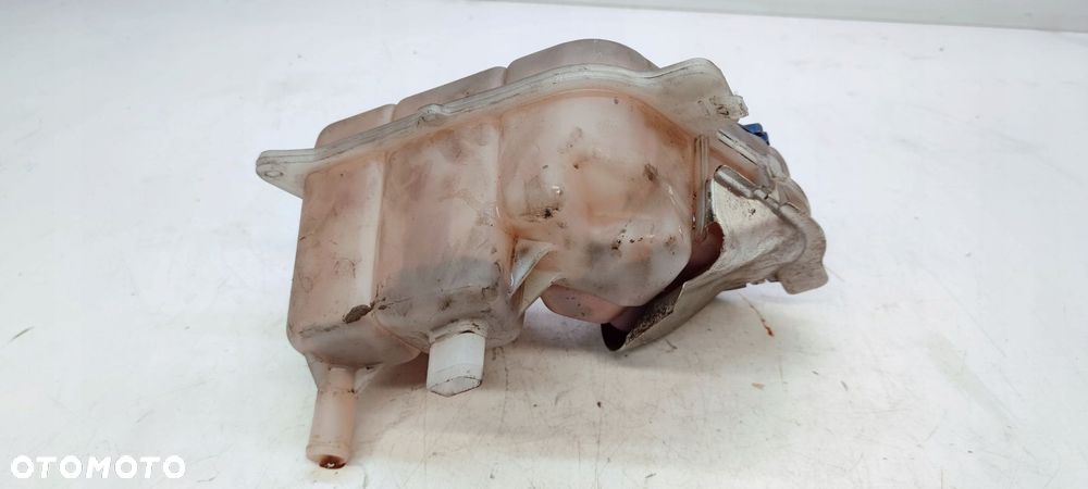 ZBIORNIK WYRÓWNAWCZY AUDI A4 B7 3.0 TDI 8E0121405 - 2