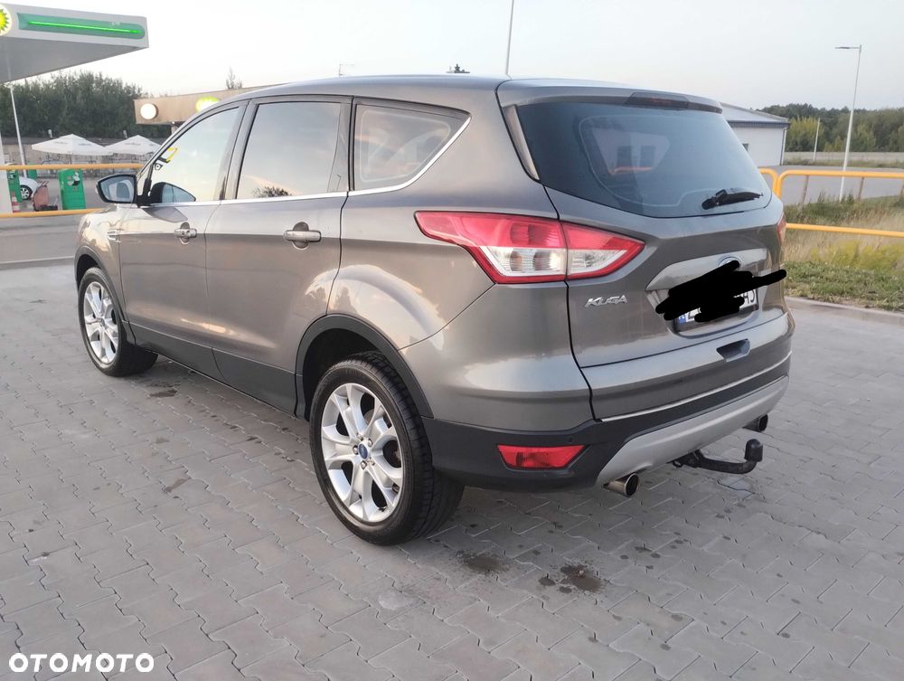 Ford Kuga - 2