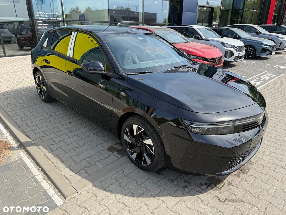 Opel Astra 1.2 T mHEV GS S&S eDTC - 4