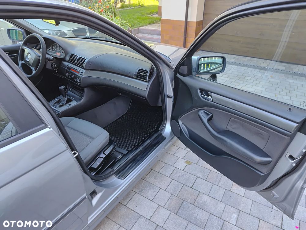 BMW Seria 3 - 17
