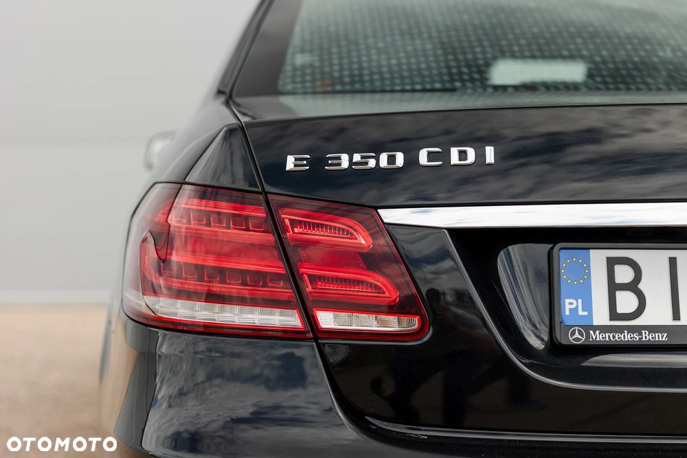 Mercedes-Benz Klasa E 350 BlueTEC 4-Matic Elegance - 17