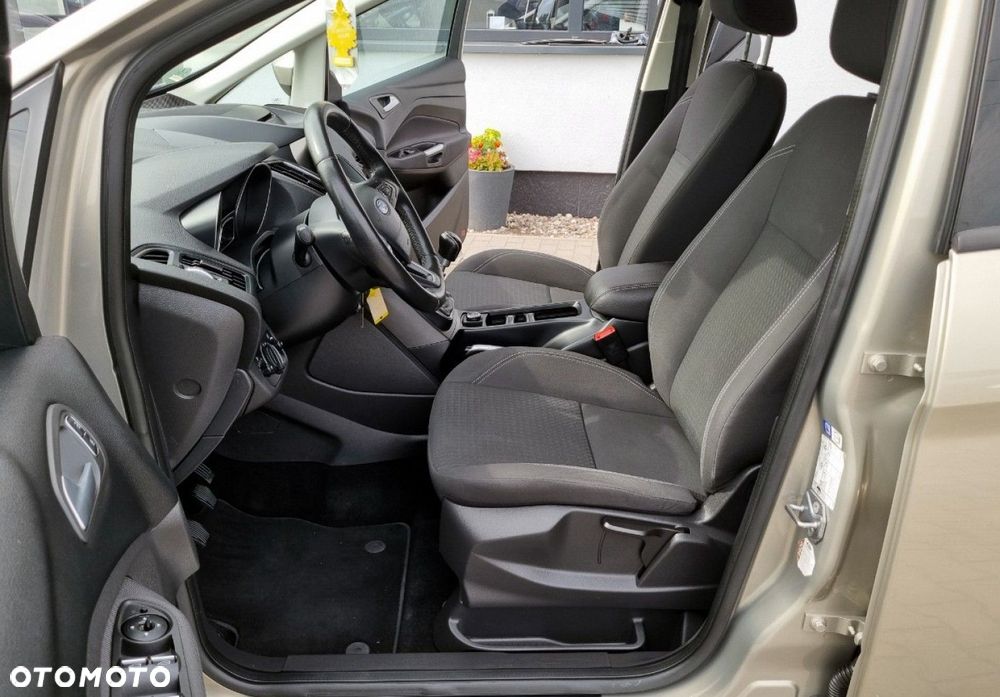 Ford C-MAX - 23