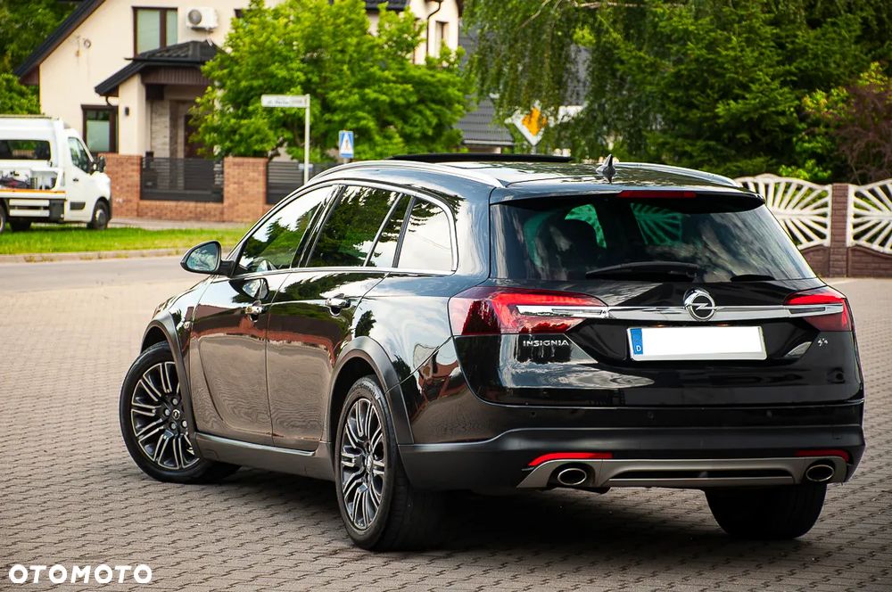 Opel Insignia 2.0 CDTI 4x4 Automatik Sport - 13