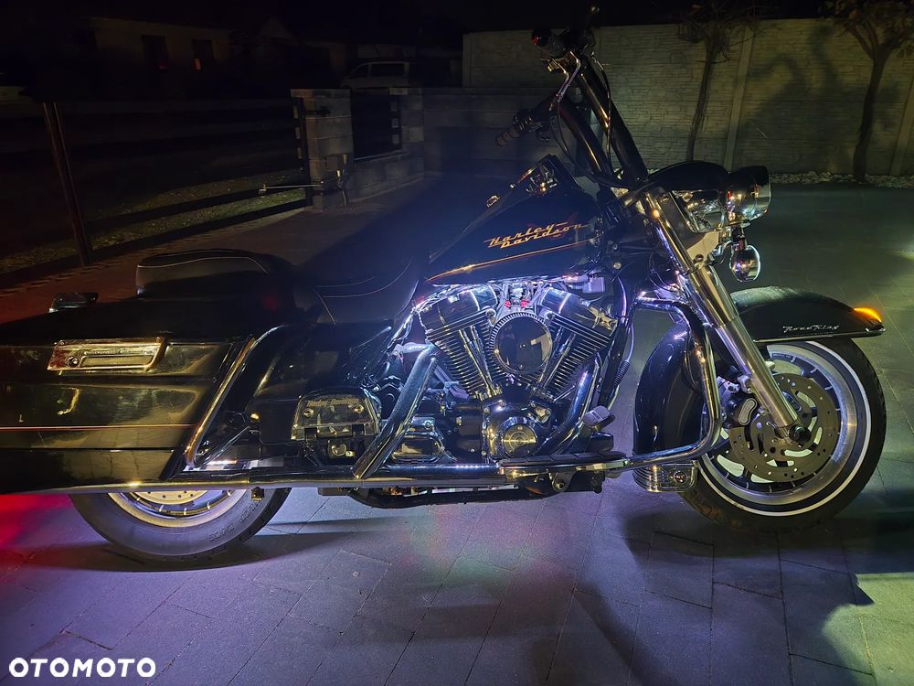 Harley-Davidson Touring Road King - 38