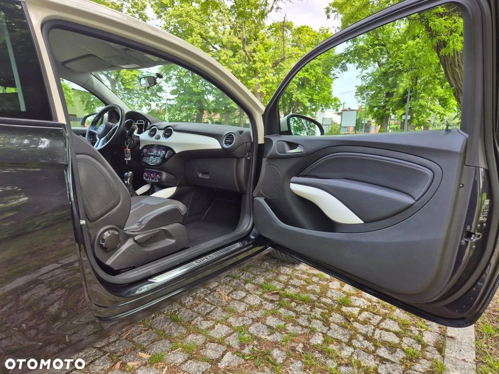 Opel Adam 1.2 White Link - 24