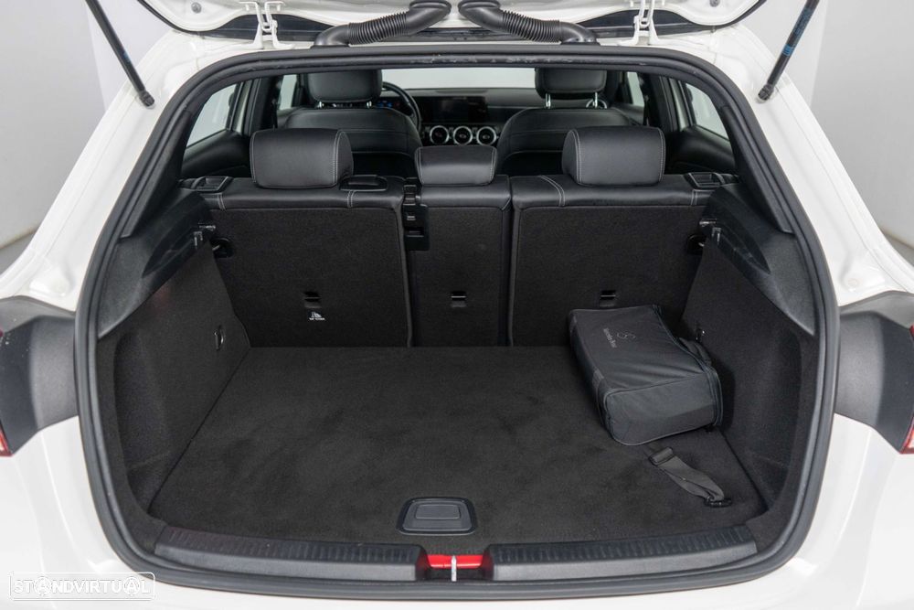 Mercedes-Benz A 250 e Progressive - 14