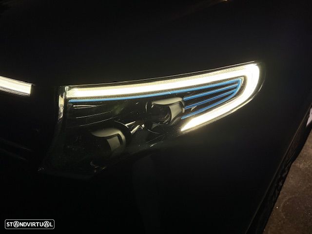 Mercedes-Benz EQC 400 4Matic AMG Line Electric Art - 18