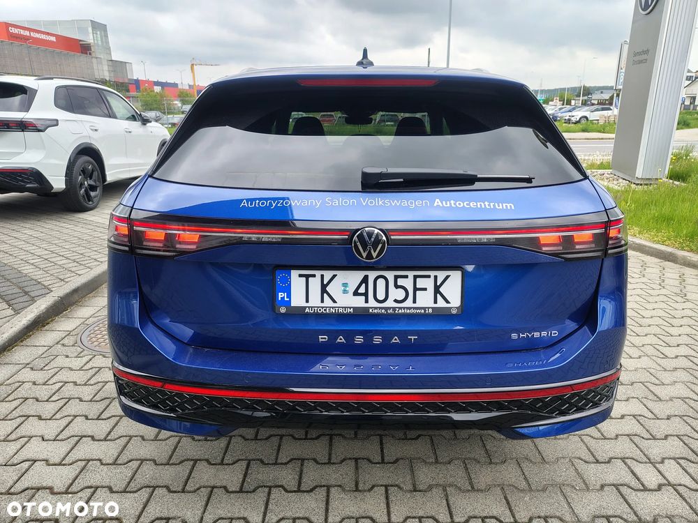 Volkswagen Passat - 6
