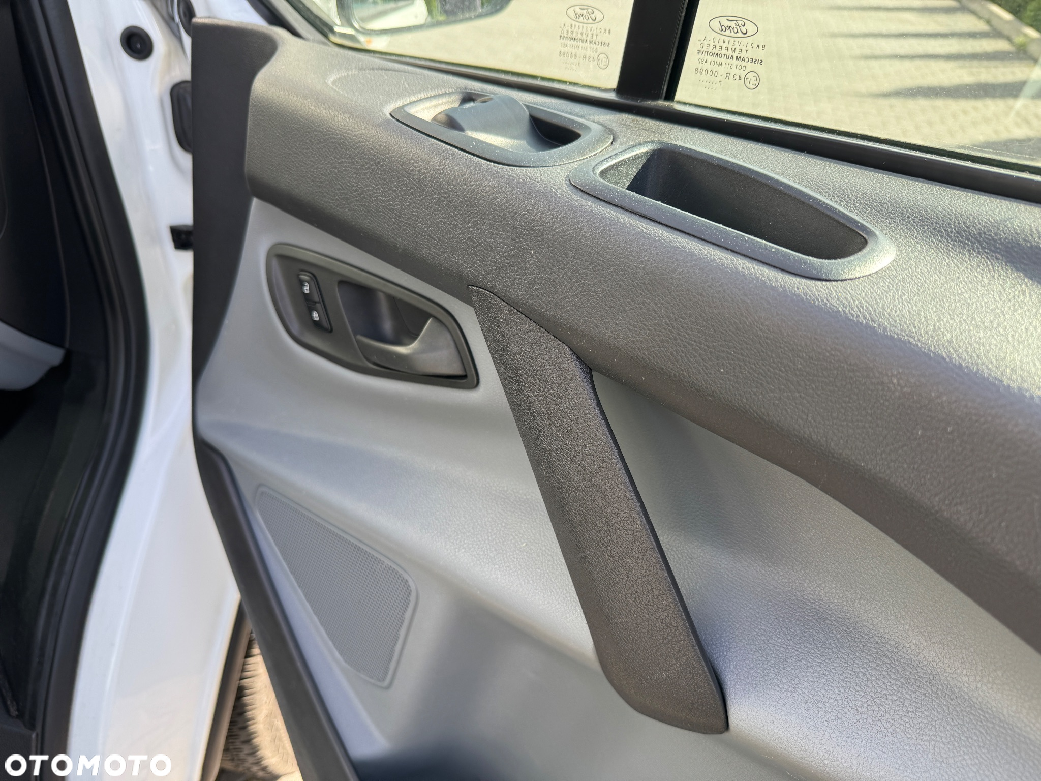 Ford transit custom - 24
