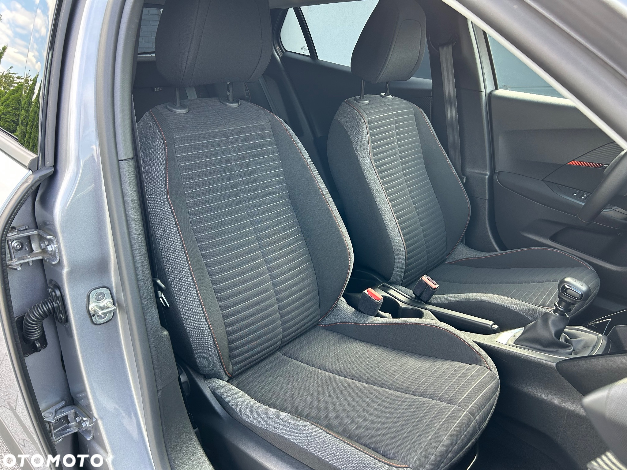 Peugeot 2008 PureTech 130 Active - 11