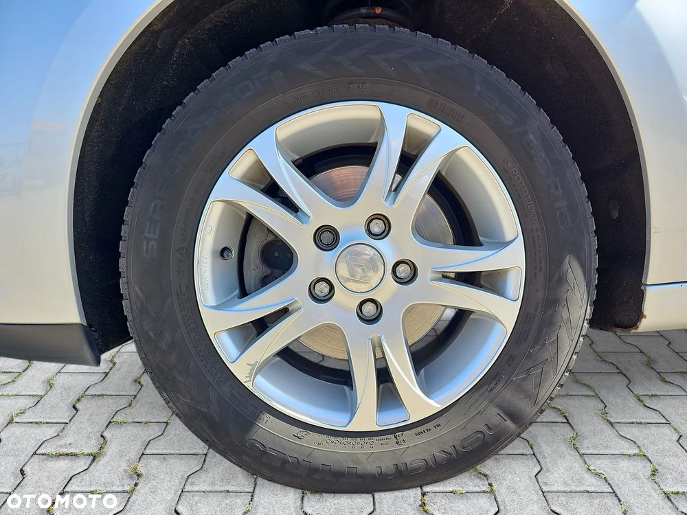 Renault Scenic 1.5 dCi Expression - 9