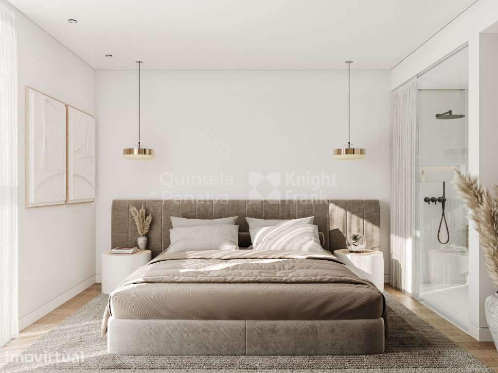 Apartamento T2 com varanda e garagem, Av. Duque D'Ávila - Grande imagem: 4/10
