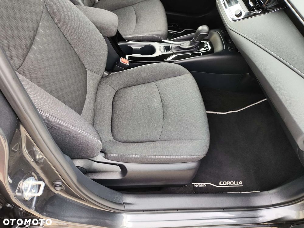 Toyota Corolla 1.8 Hybrid Style - 16
