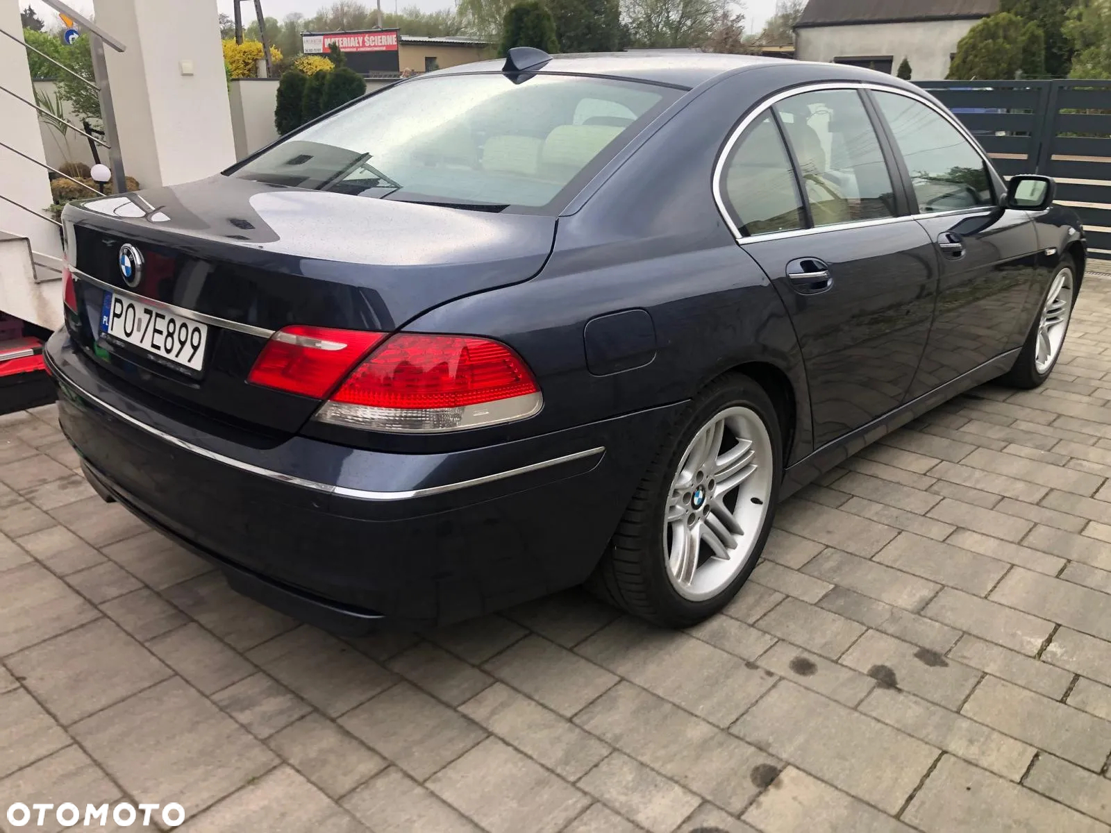 BMW Seria 7 745d - 19