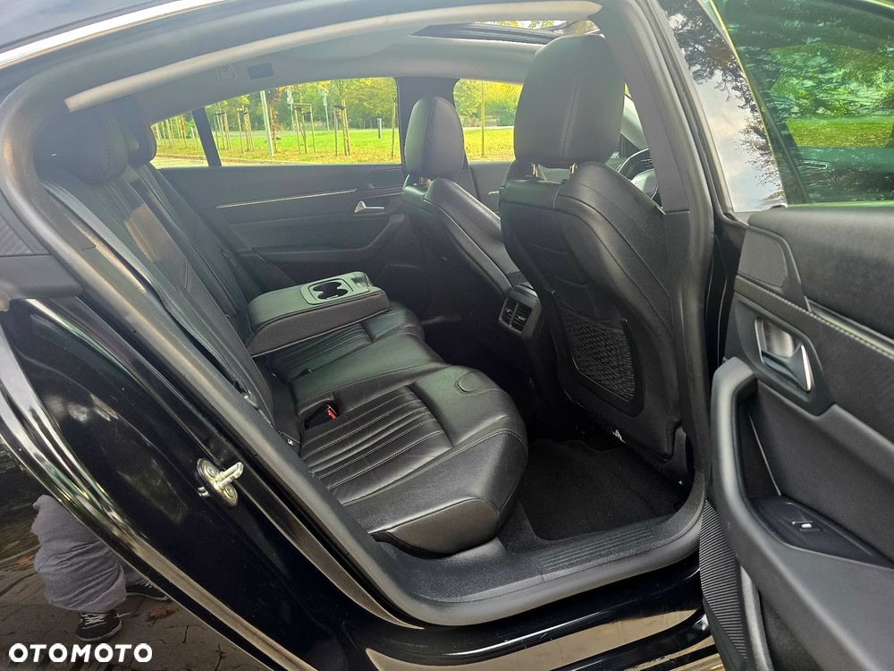Peugeot 508 BlueHDi 130 EAT8 Allure Pack - 32