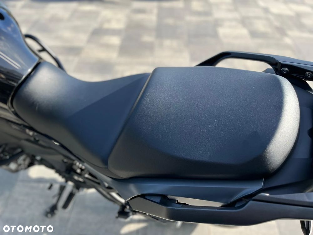 Kawasaki Versys 1000 - 10